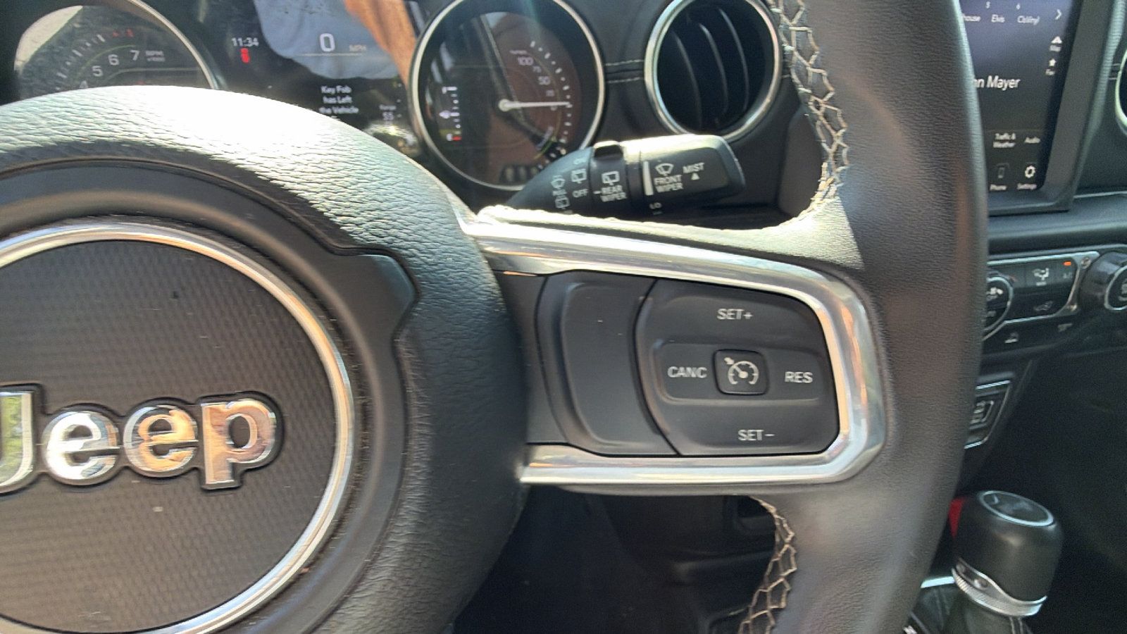 Used 2023 Jeep Wrangler Unlimited Sahara AWD/4WD image 27