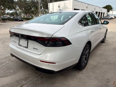 Used 2026 Honda Accord EX-L image 11