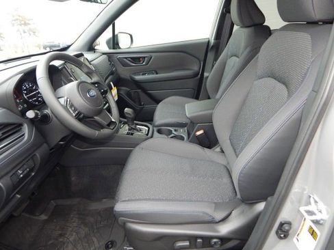 Used 2025 Subaru Forester Premium w/ Convenience Package #1 AWD/4WD image 13