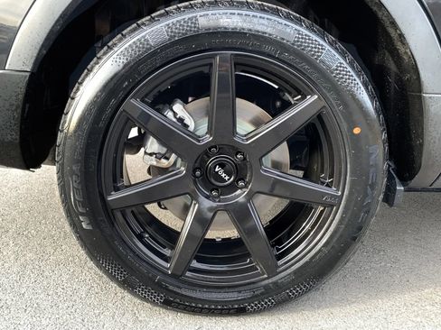 Used 2017 Ford Explorer Sport w/ Equipment Group 401A image 11