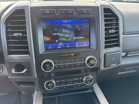 Used 2020 Ford Expedition Max XLT w/ Equipment Group 202A image 23