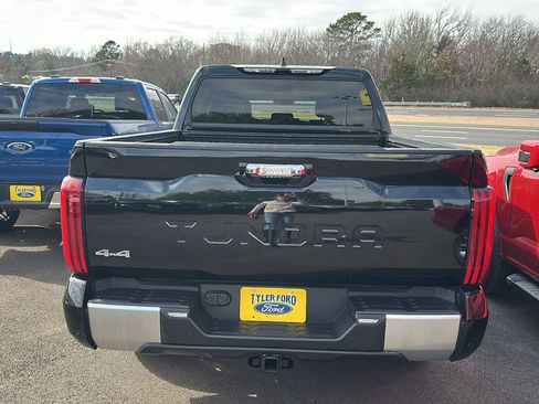 Used 2023 Toyota Tundra Limited image 7