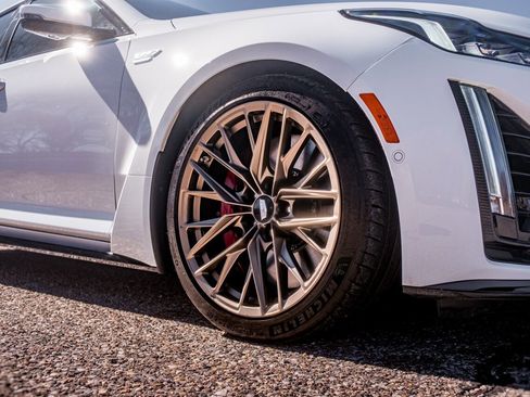 Used 2024 Cadillac CT5 V Blackwing w/ Super Cruise 2 Package image 10