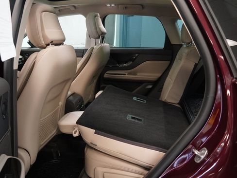 Used 2020 Lincoln Corsair Reserve w/ Elements Package image 21