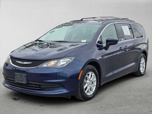Used 2020 Chrysler Voyager Lxi FWD image 7