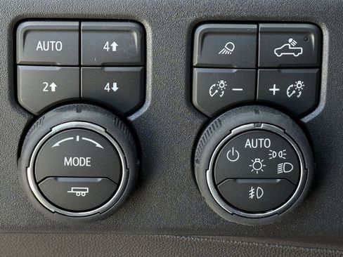 New 2026 Chevrolet Silverado 1500 LT Trail Boss w/ LT Trail Boss Premium Package AWD/4WD image 15