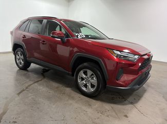 Used 2025 Toyota RAV4 XLE video 2