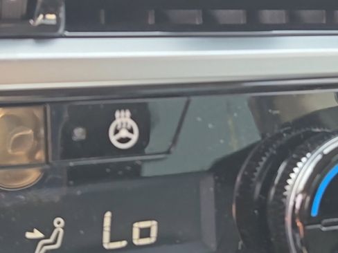 New 2025 Nissan Pathfinder SL image 25