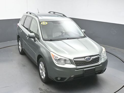 Used 2015 Subaru Forester 2.5i Limited AWD/4WD image 41