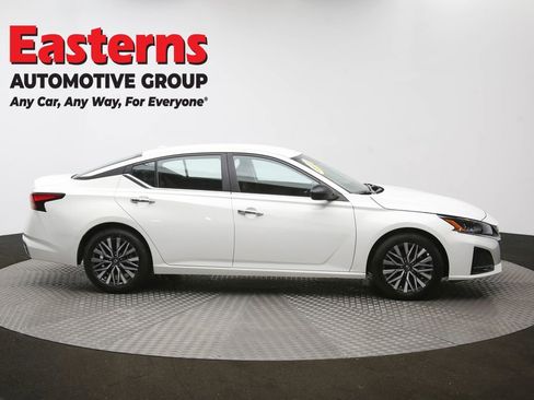 Used 2023 Nissan Altima 2.5 SL image 45