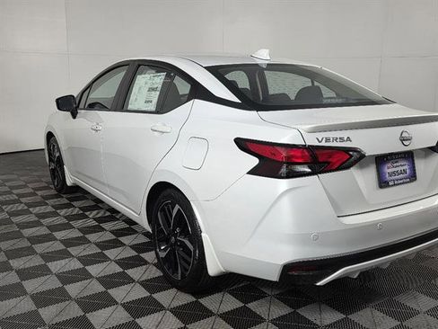 New 2025 Nissan Versa SR w/ Trunk Package image 6