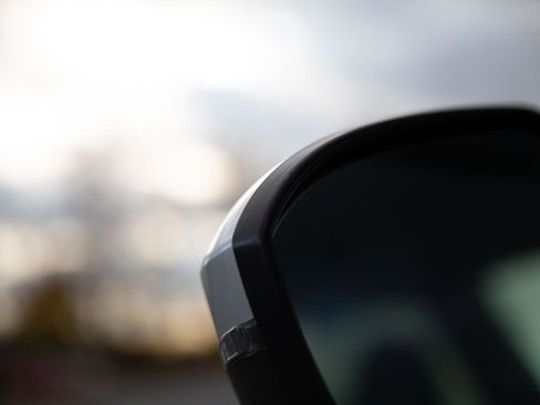 Used 2022 Nissan Rogue SV image 11