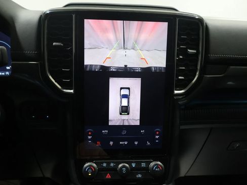 Used 2024 Ford Ranger Lariat w/ Advanced Towing Package image 29