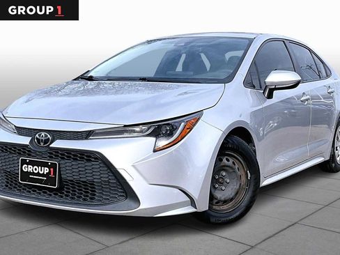 Used 2020 Toyota Corolla L image 1