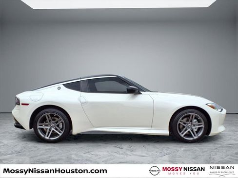 New 2026 Nissan Z Sport w/ Floor Mat Package image 8