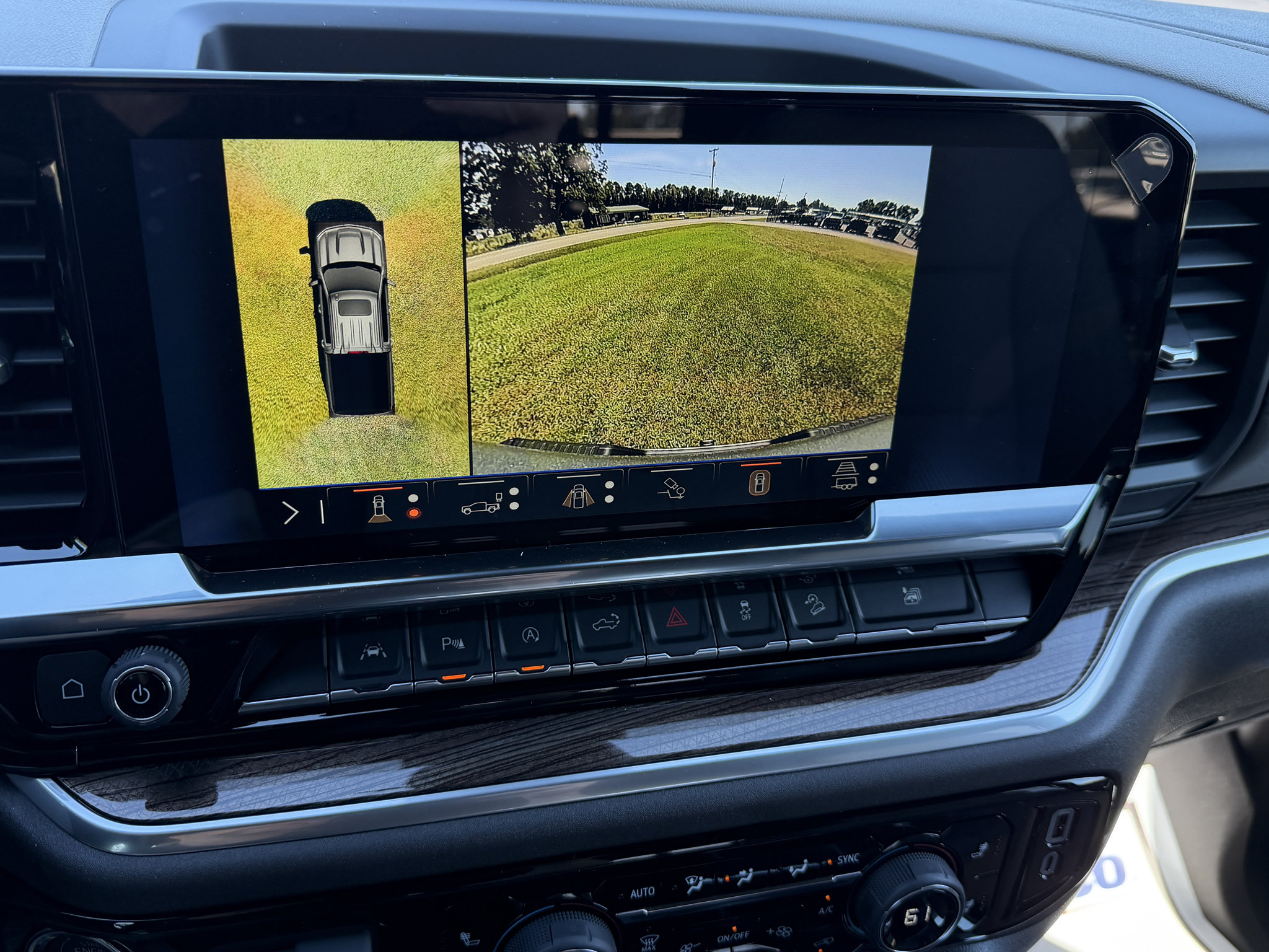 New 2026 Chevrolet Silverado 1500 RST AWD/4WD image 12