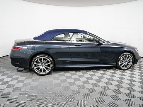 Used 2018 Mercedes-Benz S 560 Cabriolet image 28