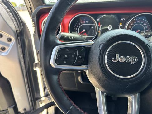 Used 2018 Jeep Wrangler Unlimited Rubicon AWD/4WD image 22
