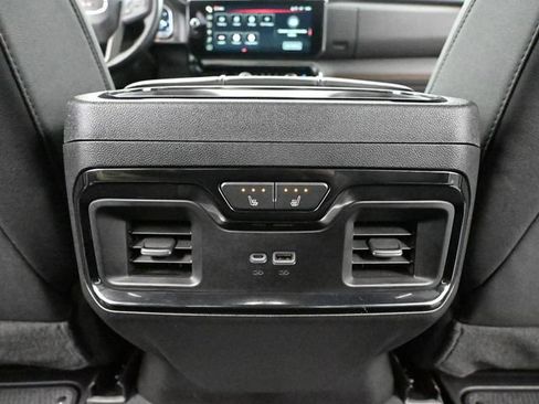 Used 2023 GMC Sierra 1500 AT4 w/ AT4 Preferred Package AWD/4WD image 48