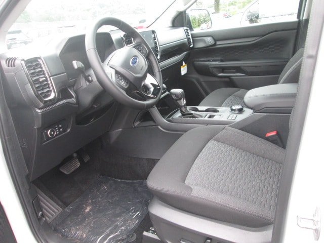 New 2026 Ford Ranger XLT w/ Equipment Group 301A High AWD/4WD image 9