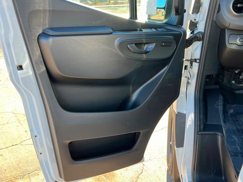 New 2026 Mercedes-Benz Sprinter 2500 image 10