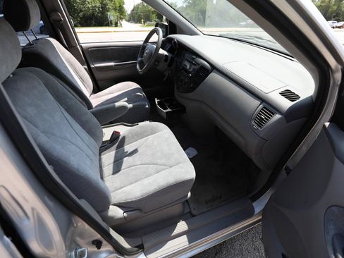 Used 2003 MAZDA MPV LX-SV FWD image 10