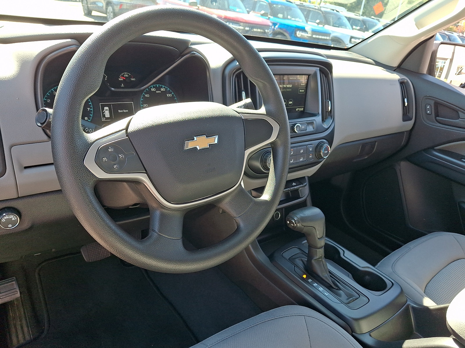 Used 2019 Chevrolet Colorado W/T w/ WT Convenience Package RWD image 17
