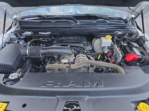 Used 2022 RAM 1500 Limited w/ Body-Colour Bumper Group AWD/4WD image 29