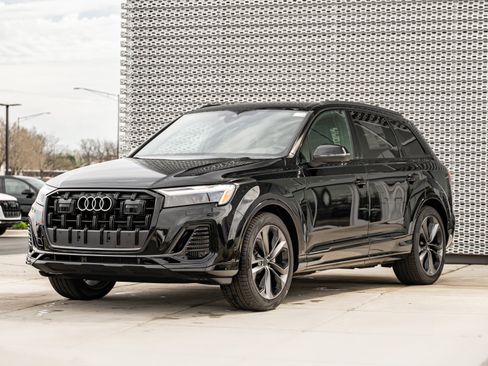 New 2026 Audi Q7 3.0T Premium Plus AWD/4WD image 7