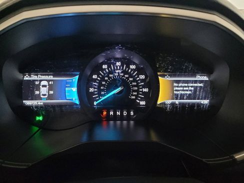 Used 2017 Ford Edge SEL w/ Equipment Group 201A FWD image 23