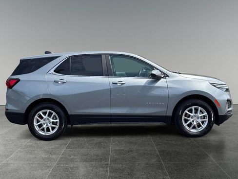 Used 2024 Chevrolet Equinox LT w/ LPO, Floor Liner Package AWD/4WD image 10