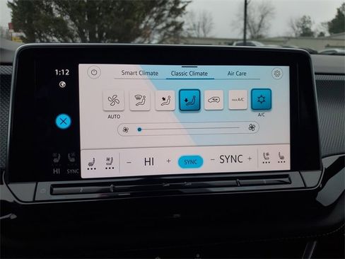 Used 2024 Volkswagen Atlas Cross Sport SEL Premium R-Line image 20