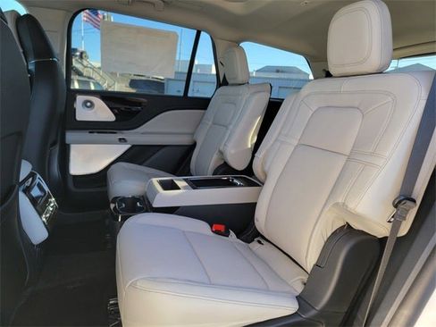 New 2026 Lincoln Aviator Reserve image 20