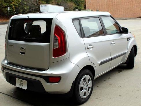 Used 2013 Kia Soul image 6