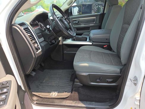 Used 2018 RAM 1500 Big Horn AWD/4WD image 19