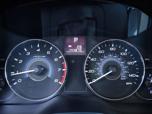 Used 2010 Subaru Outback 2.5i Limited w/ Popular Equipment Group 3B AWD/4WD image 20