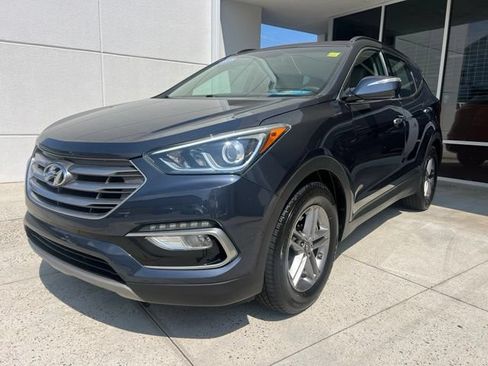 Used 2017 Hyundai Santa Fe Sport FWD image 4