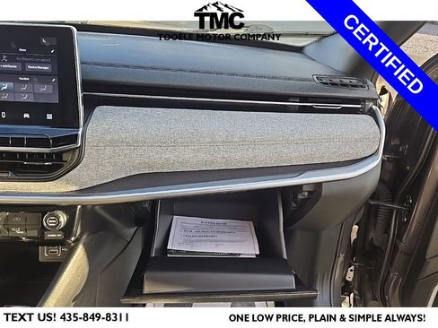 Used 2024 Jeep Compass Latitude image 27