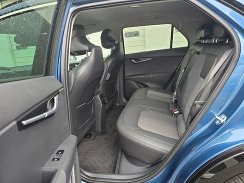 Certified 2024 Kia Niro Wind w/ Wind Preserve Package FWD image 18