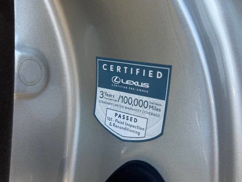 Used 2004 Lexus SC 430 Convertible image 95