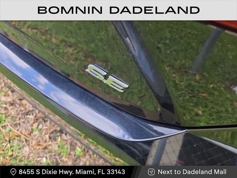 Used 2025 Toyota Camry LE image 6