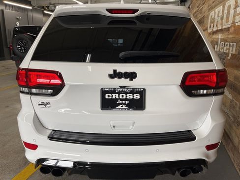 Used 2021 Jeep Grand Cherokee Trackhawk image 23