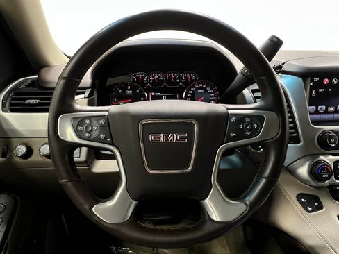 Used 2016 GMC Yukon SLT w/ Open Road Package AWD/4WD image 25