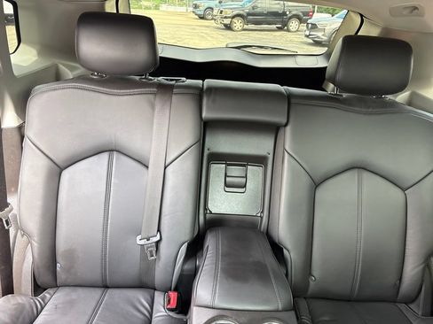 Used 2011 Cadillac SRX 2WD image 9