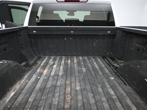 Used 2024 GMC Sierra 1500 Pro w/ Pro Value Package image 2