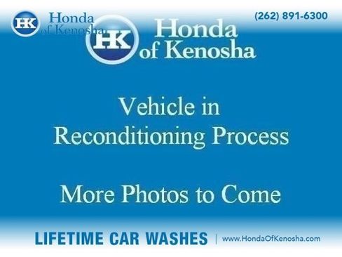 Used 2024 Nissan Kicks SR w/ SR Premium Package FWD image 8