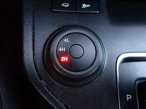 Used 2022 Ford Ranger XLT w/ Equipment Group 301A Mid image 18