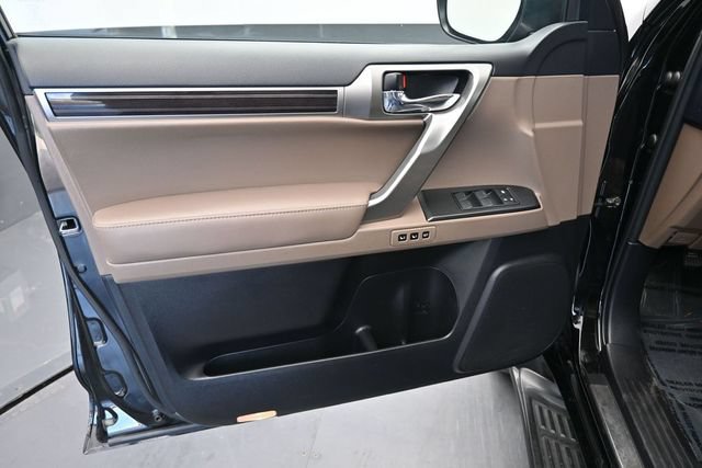 Used 2023 Lexus GX 460 Premium w/ Premium Package AWD/4WD image 14