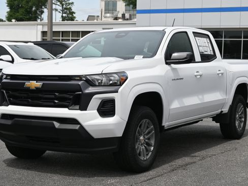 New 2026 Chevrolet Colorado LT RWD image 5