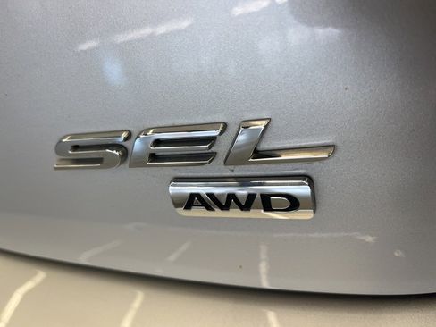 Used 2017 Ford Edge SEL w/ Equipment Group 201A image 37